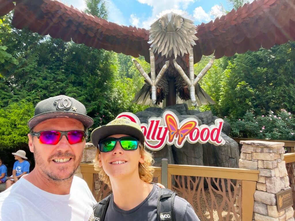 Dollywood Parks