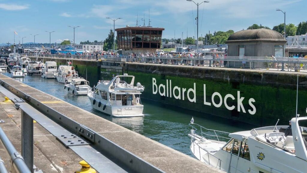 Seattle - Ballard Locks & Fish Ladder