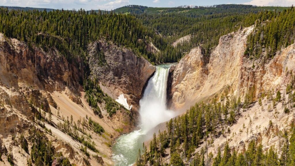 Yellowstone National Park - Grand Canyon of the Yellowstone