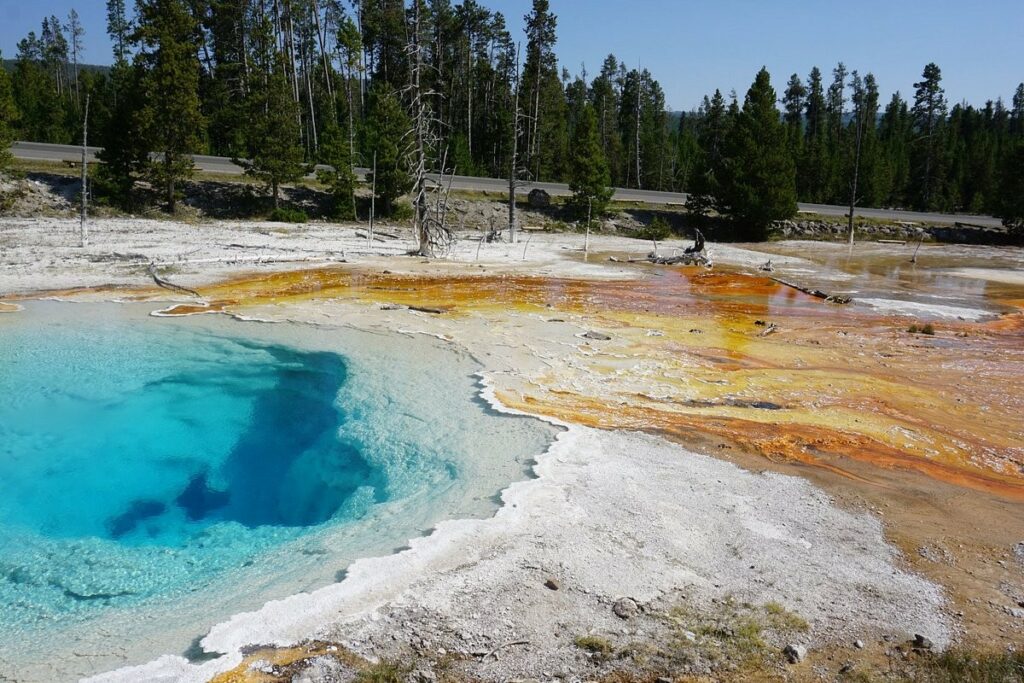 Yellowstone National Park - Lower Geyser Basin