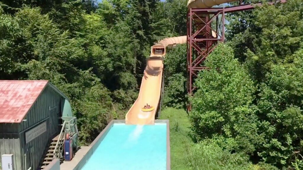 Dollywood's Splash Country - Big Bear Plunge