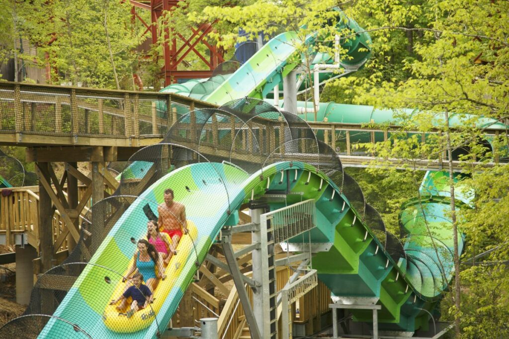 Dollywood's Splash Country - RiverRush